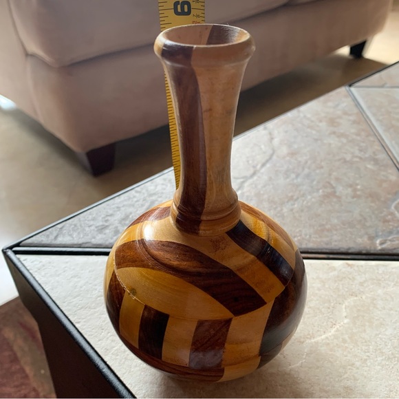 Unbranded. Segmented 6" Wood Vase. New/Unused. Handcrafted. - Picture 3 of 5